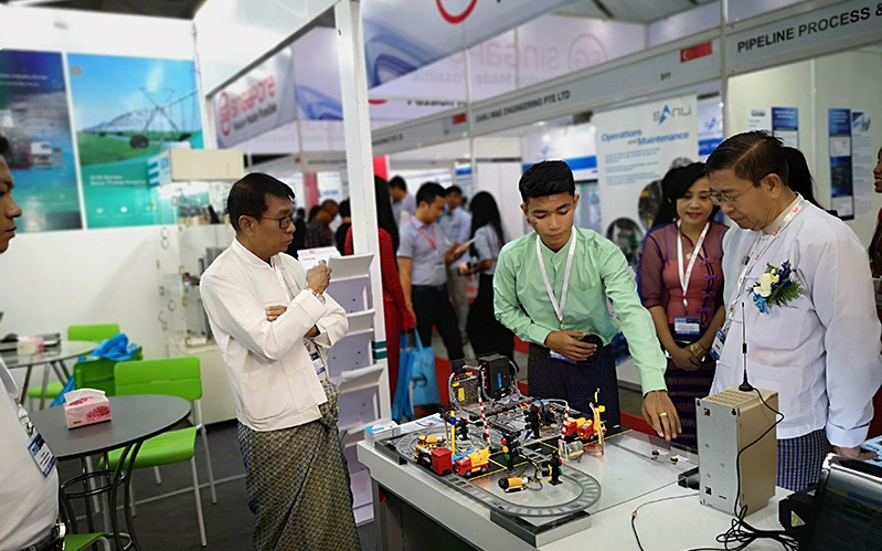 Exposition de l'énergie du Myanmar