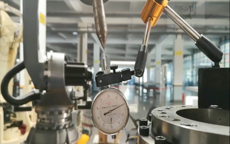 Système d'asservissement SD700 utilisé sur un robot industriel à Shanghai, en Chine