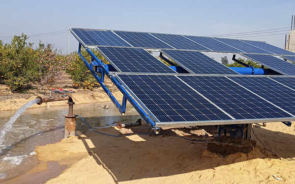 Onduleur de pompe à eau solaire 90kW au Maroc