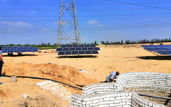 Onduleur de pompe à eau solaire de 11 kW à Suez, Égypte